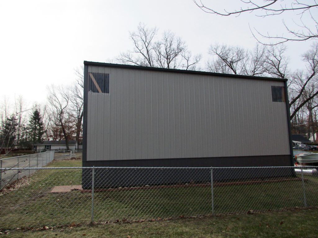 Warren - Middleburg, IN 26 x 30 x 14 storage building. Charcoal roof, trim, and wainscoting with Gray sides.